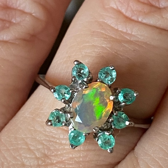 Classy Genuine Ethiopian Opal Emerald Ring - Picture 5 of 9